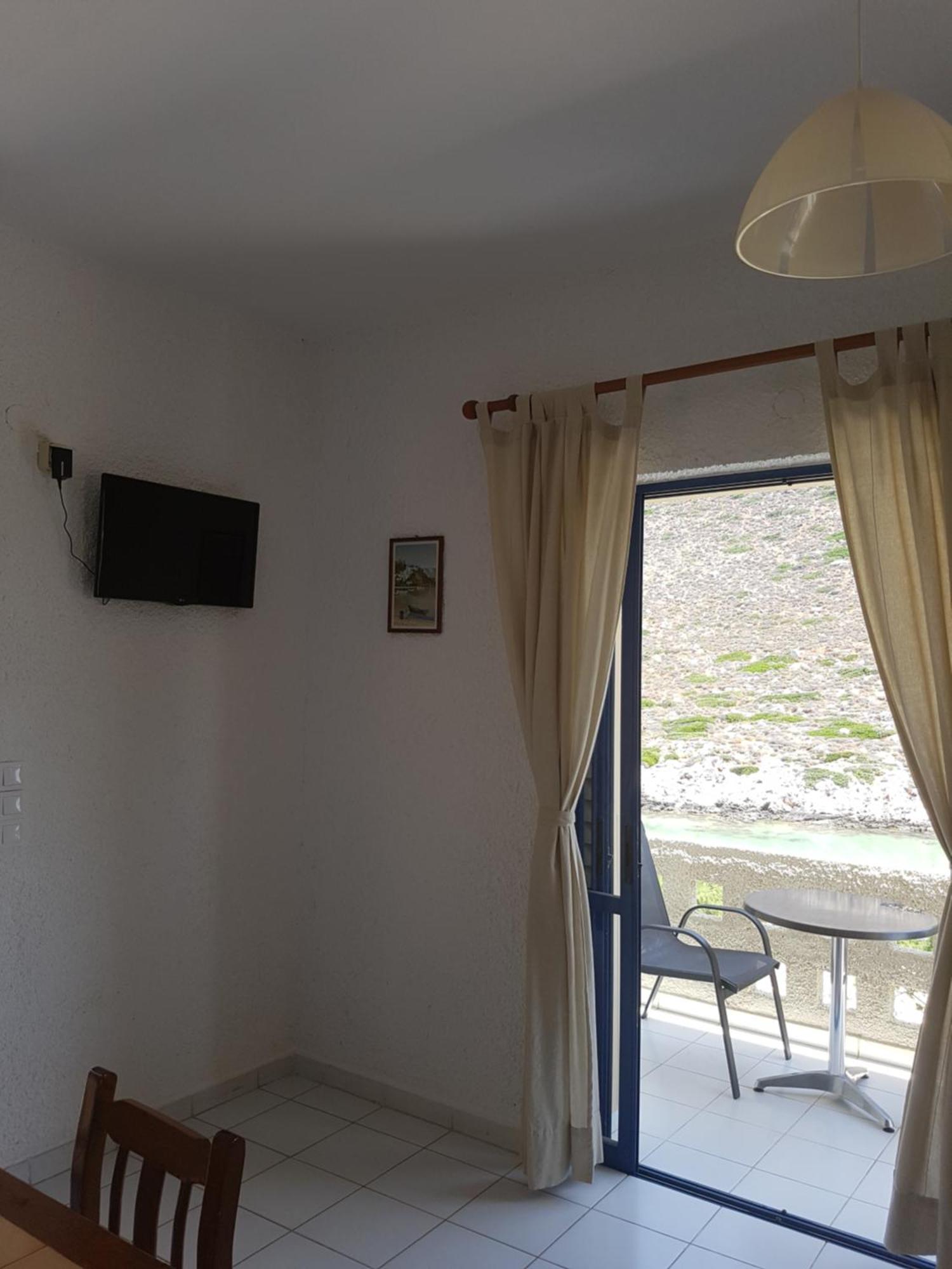 Little Bay Apartment Stavros  Room photo